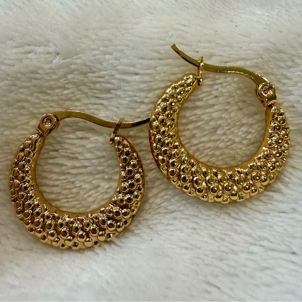 18k gold earrings, waterproof jewelry, sweat proof, tarnish free, Hypoallergenic